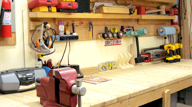 garage workbench