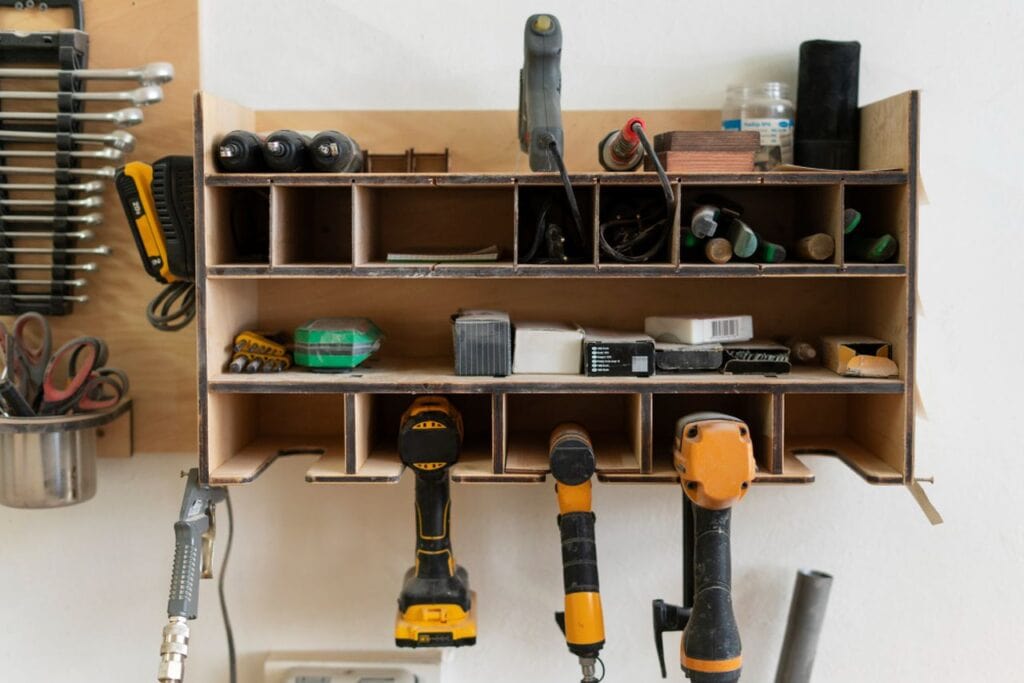 how to maintain and clean garage storage shelves (3)